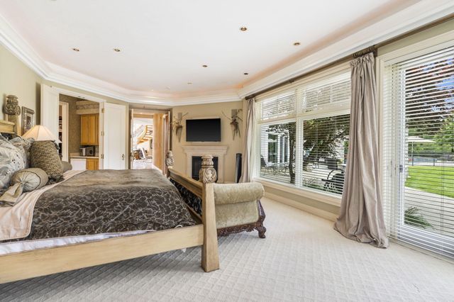 318 S Farm Road 193, Springfield, MO 65809