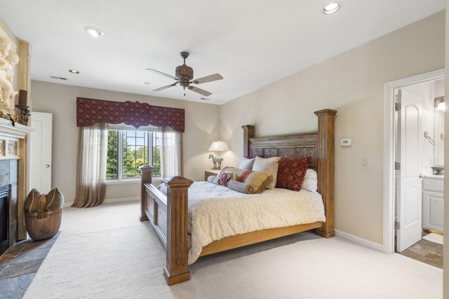 318 S Farm Road 193, Springfield, MO 65809