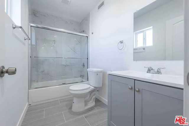 2101 S Burnside Avenue, Los Angeles, CA 90016