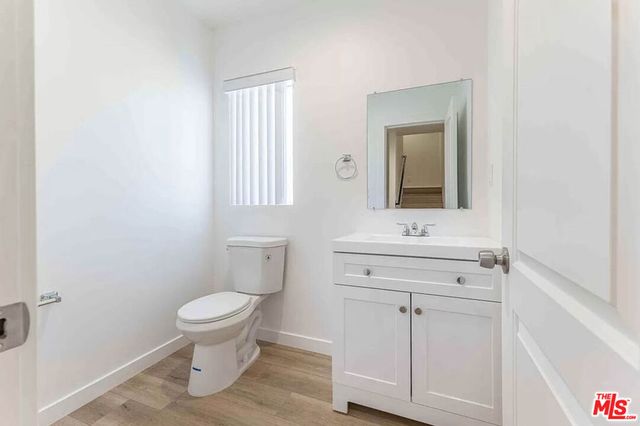 2101 S Burnside Avenue, Los Angeles, CA 90016