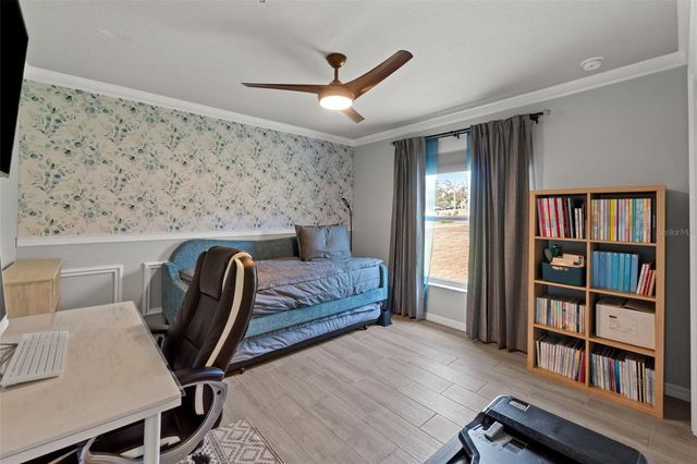 12182 PIONEER AVENUE, Weeki Wachee, FL 34614