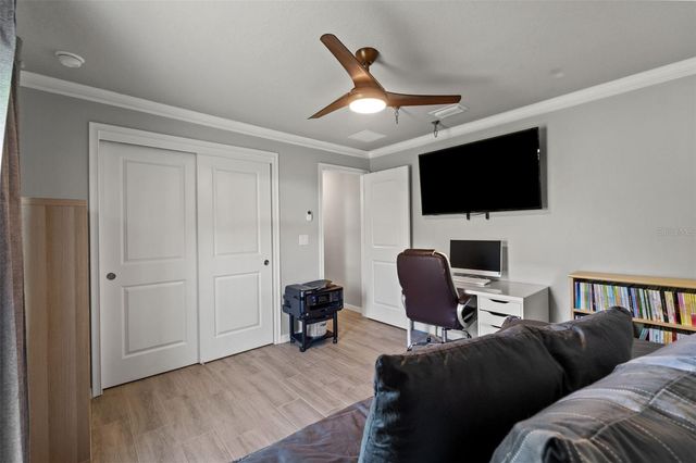 12182 PIONEER AVENUE, Weeki Wachee, FL 34614