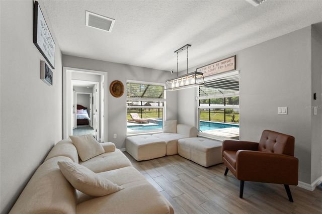 12182 PIONEER AVENUE, Weeki Wachee, FL 34614