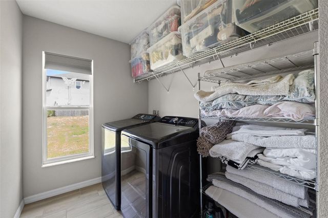 12182 PIONEER AVENUE, Weeki Wachee, FL 34614