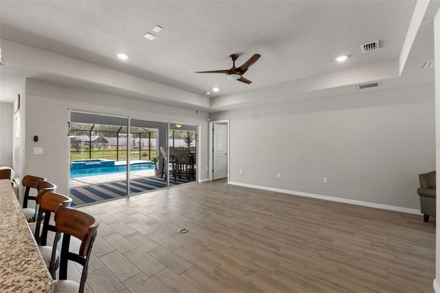 12182 PIONEER AVENUE, Weeki Wachee, FL 34614