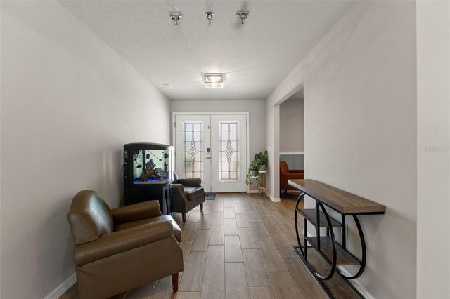 12182 PIONEER AVENUE, Weeki Wachee, FL 34614