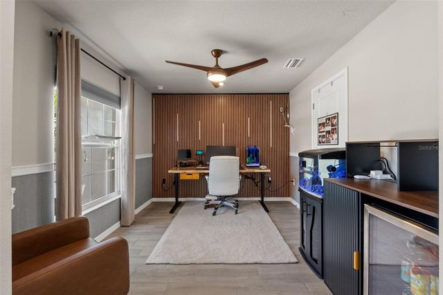 12182 PIONEER AVENUE, Weeki Wachee, FL 34614