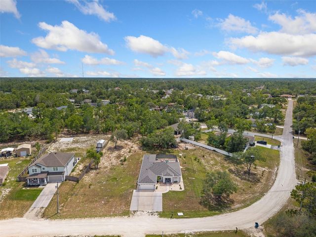 12182 PIONEER AVENUE, Weeki Wachee, FL 34614