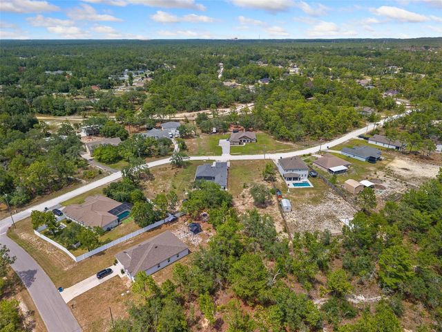 12182 PIONEER AVENUE, Weeki Wachee, FL 34614