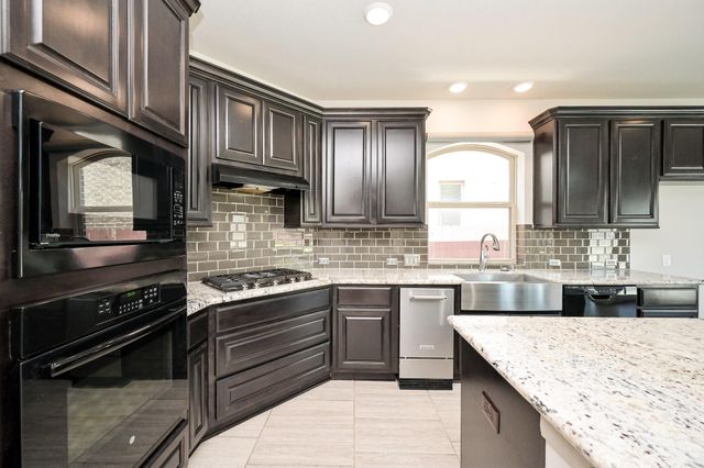 25235 Birchwood Springs Avenue, Porter, TX 77365
