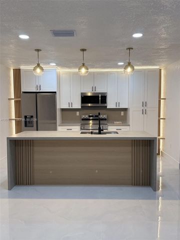 10830 SW 160th Street, Miami, FL 33157