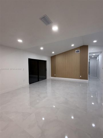 10830 SW 160th Street, Miami, FL 33157