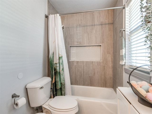 1717 N Fordson Avenue, Bethany, OK 73008