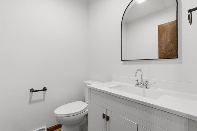 505 N 11TH STREET, Wausau, WI 54403