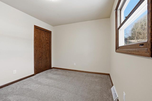 505 N 11TH STREET, Wausau, WI 54403