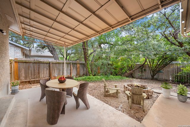 11322 Woodridge Path, San Antonio, TX 78249