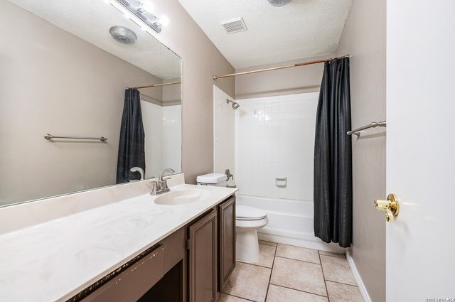 11322 Woodridge Path, San Antonio, TX 78249