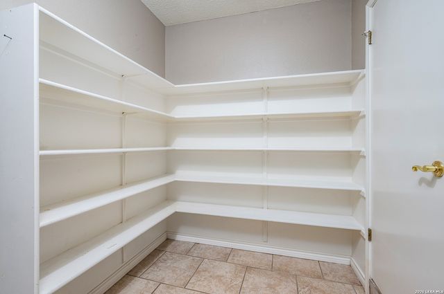 11322 Woodridge Path, San Antonio, TX 78249