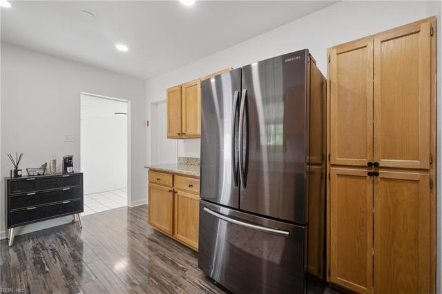 1207 Earle AVE, Chesapeake, VA 23324