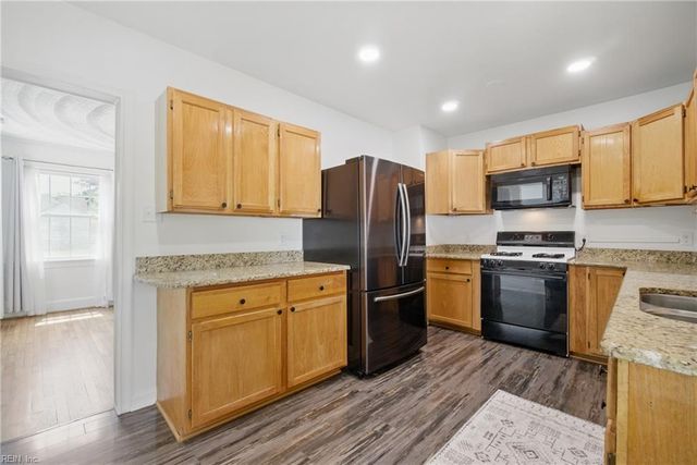 1207 Earle AVE, Chesapeake, VA 23324