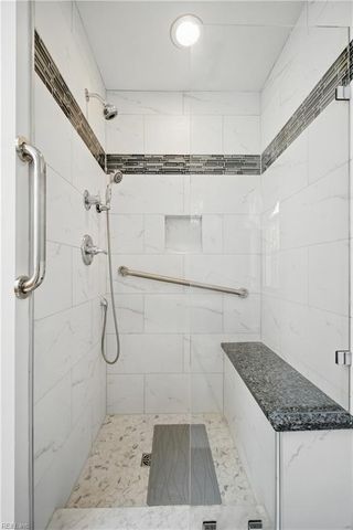 1207 Earle AVE, Chesapeake, VA 23324