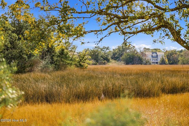 1408 Marsh Cove Lane, Wilmington, NC 28409