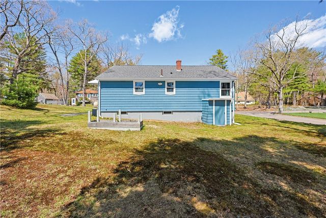 18 Adelaide Avenue, Smithfield, RI 02917