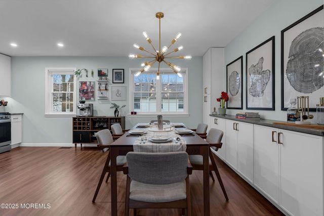 13 Dutch Lane, Hazlet, NJ 07730