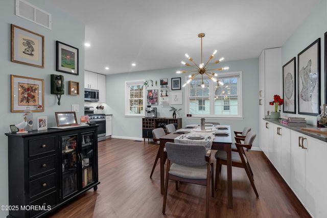 13 Dutch Lane, Hazlet, NJ 07730