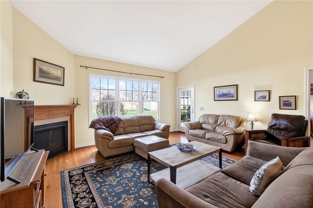 271 Bretlyn Circle Circle, Brighton, NY 14618