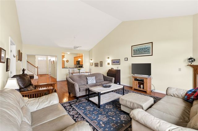 271 Bretlyn Circle Circle, Brighton, NY 14618