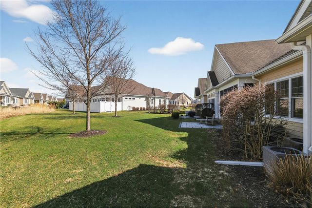 271 Bretlyn Circle Circle, Brighton, NY 14618