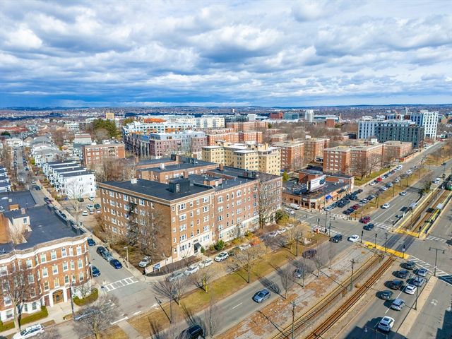 1607 Commonwealth Ave 4, Boston, MA 02135