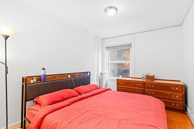 1607 Commonwealth Ave 4, Boston, MA 02135