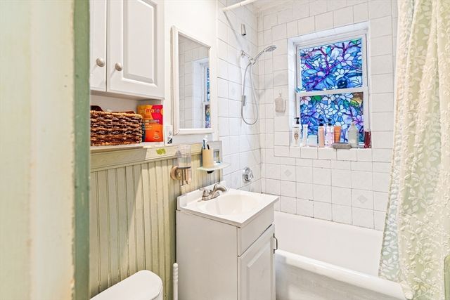 1607 Commonwealth Ave 4, Boston, MA 02135