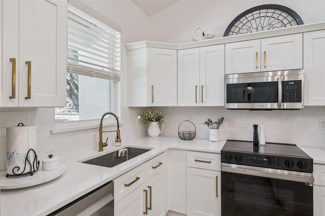 11722 LAKE MINNEOLA SHORES, Minneola, FL 34715