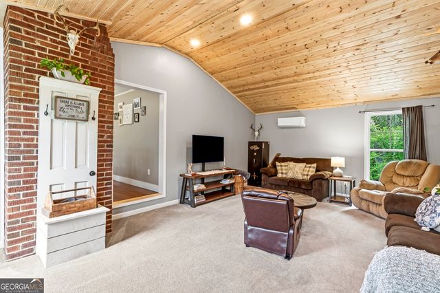 3296 Highway 115, Demorest, GA 30535