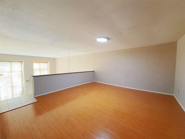 12633 Memorial Drive 74, Houston, TX 77024