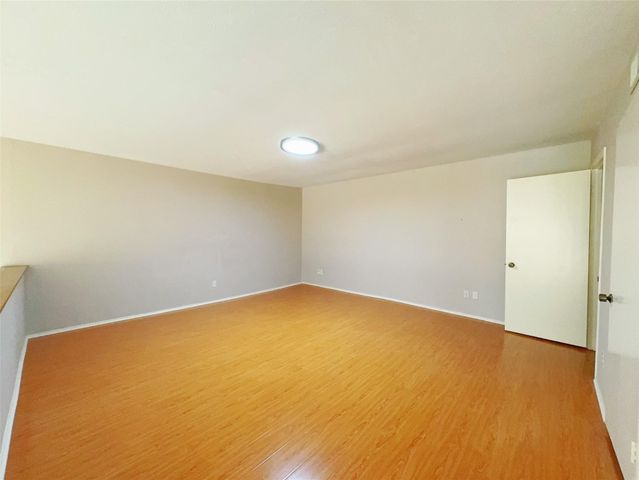 12633 Memorial Drive 74, Houston, TX 77024