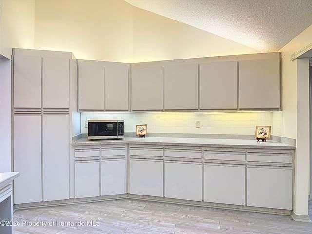 34481 Cedarfield Drive, Ridge Manor, FL 33523