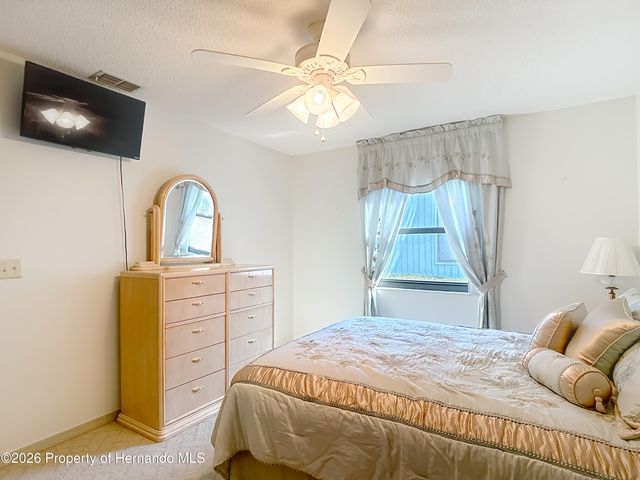 34481 Cedarfield Drive, Ridge Manor, FL 33523