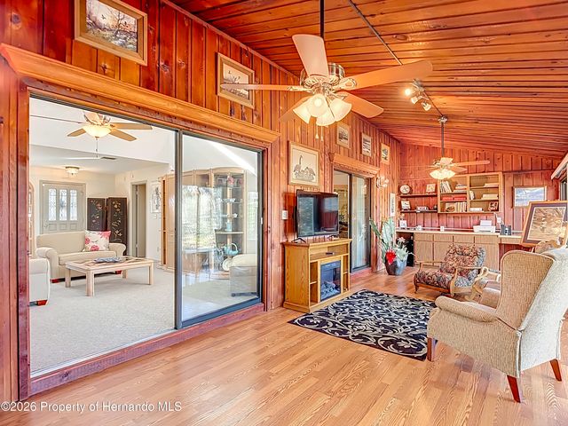 34481 Cedarfield Drive, Ridge Manor, FL 33523