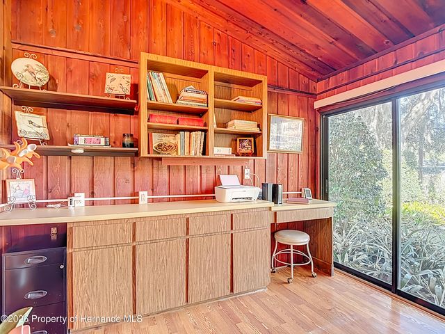 34481 Cedarfield Drive, Ridge Manor, FL 33523