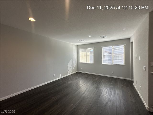 177 Petaluma Valley Drive, Las Vegas, NV 89138