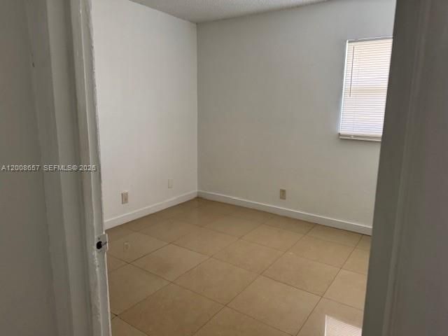 5323 NW 24th St 118, Lauderhill, FL 33313