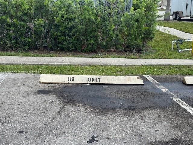 5323 NW 24th St 118, Lauderhill, FL 33313