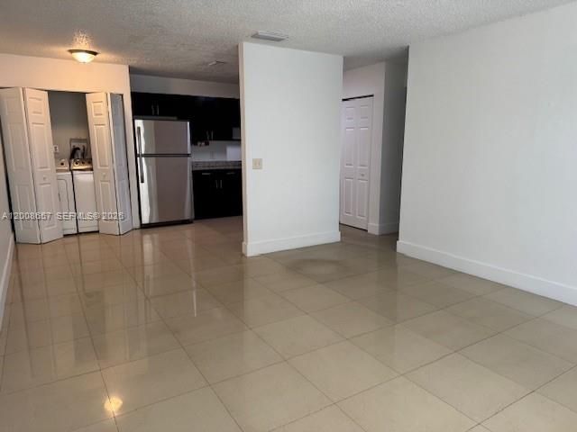 5323 NW 24th St 118, Lauderhill, FL 33313