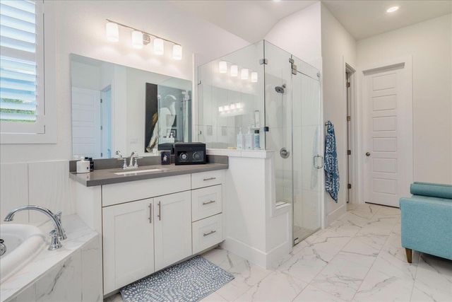 101 Christi CT, Kyle, TX 78640