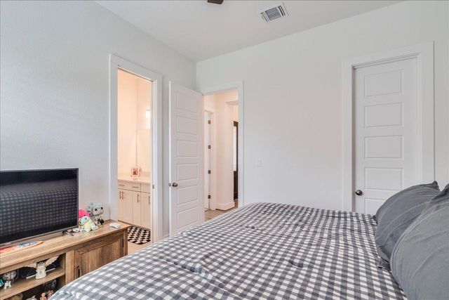 101 Christi CT, Kyle, TX 78640