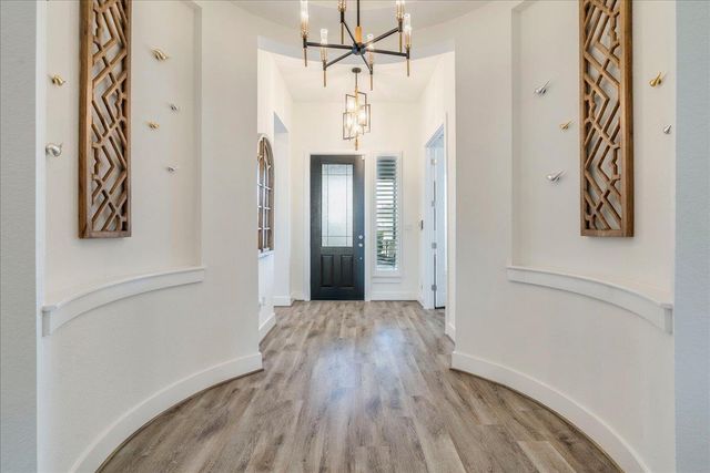 101 Christi CT, Kyle, TX 78640